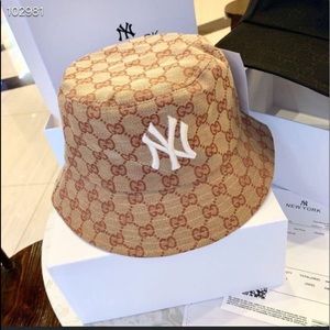 Meet your Posher, Tatiana